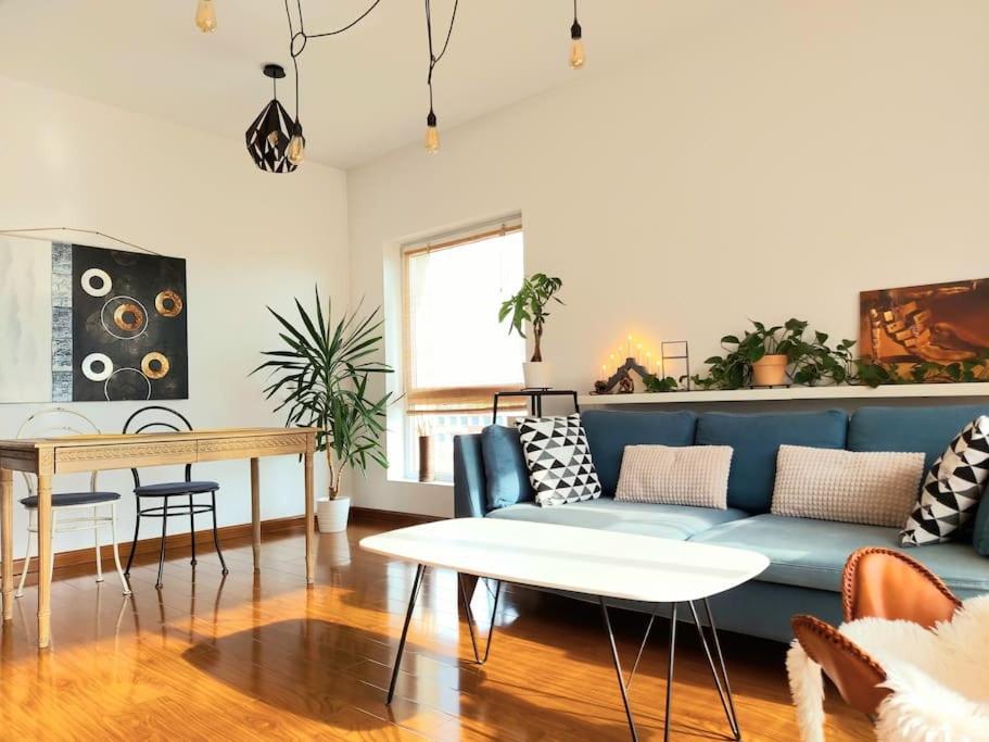 Cosy Boutique 61 Sqm Apartment - Private Parking - Ten Blocks Residence 부쿠레슈티 외부 사진
